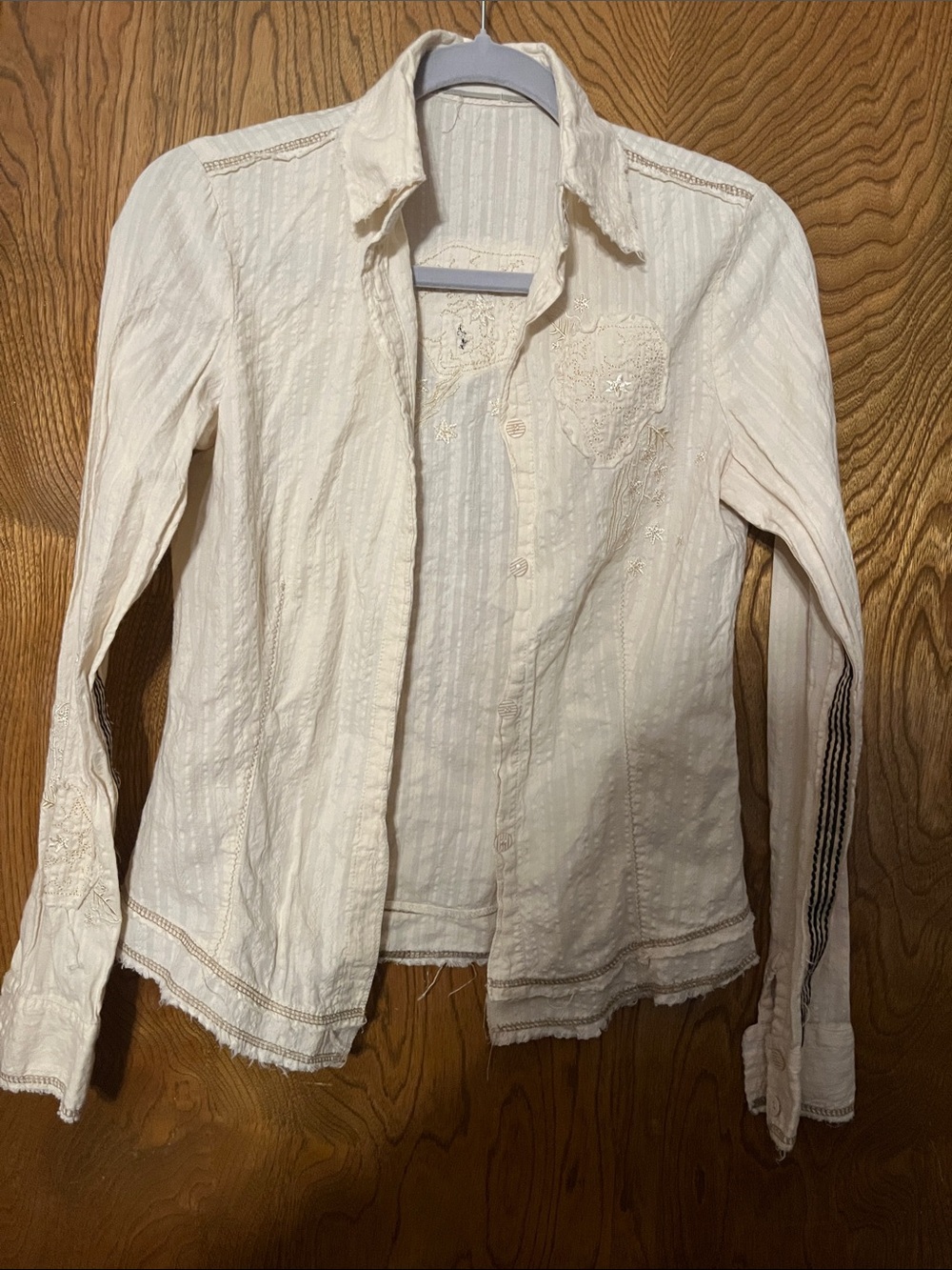 Small Mur Mur Cream Embroidered Button-Up Shirt